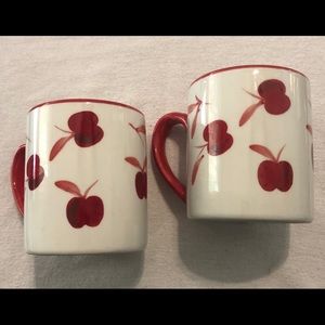 Coffee cups kitchen red white apples cherries EUC